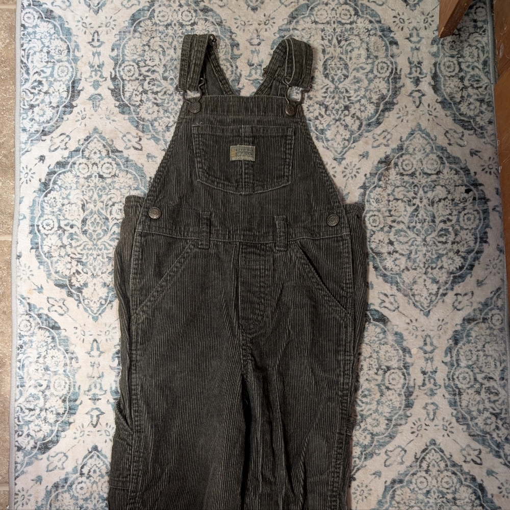 Old Navy Dark Geen Corduroy overalls long pants Warm 4T Toddler boy or girl